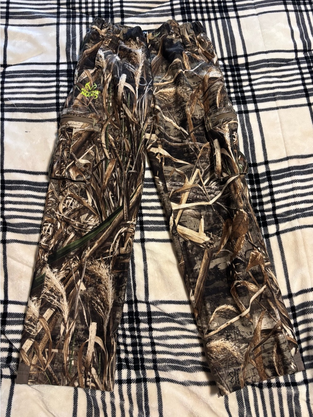 Kids Realtree Camo Cargo Pants - Brown/Green Camouflage